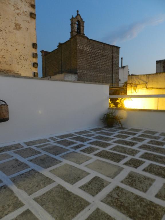 Casa Corte Con Terrazza タヴィアーノ 部屋 写真