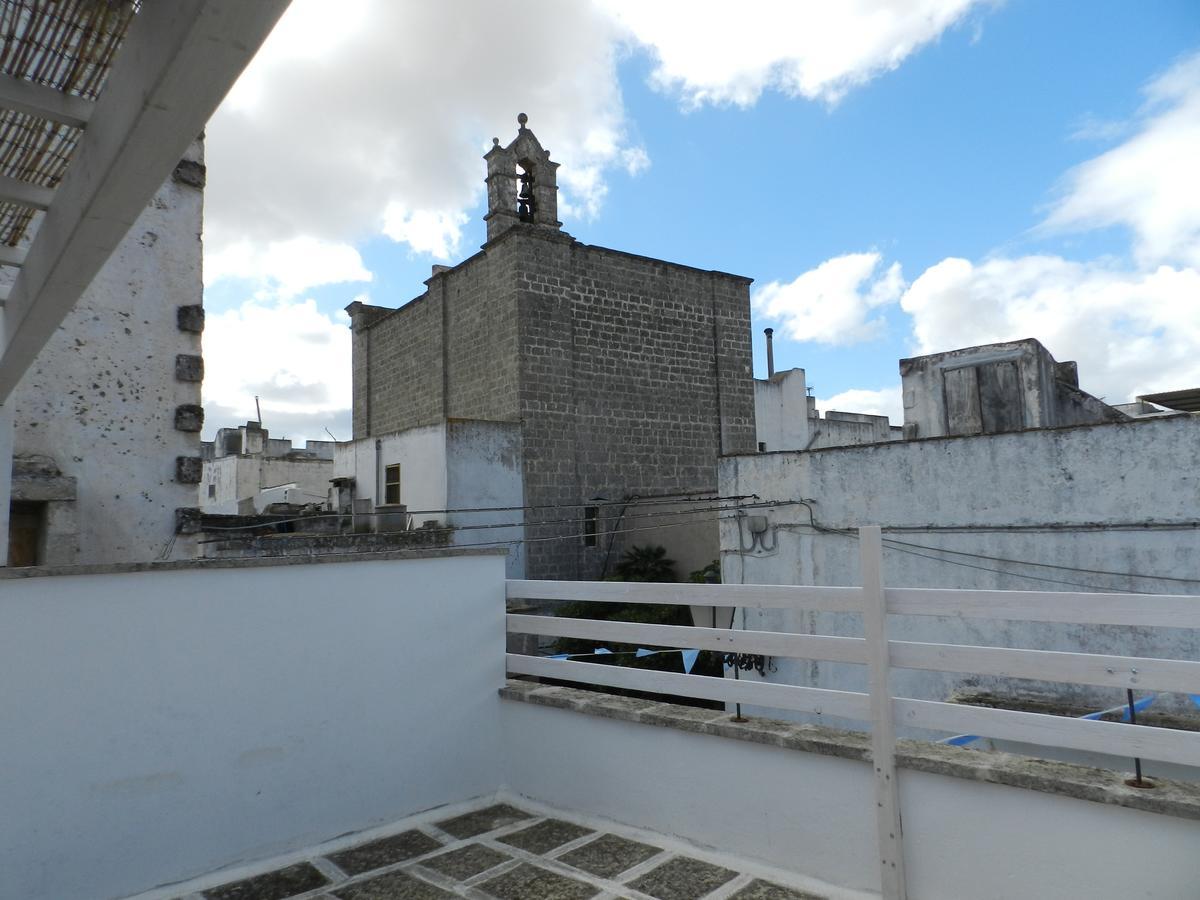 Casa Corte Con Terrazza タヴィアーノ エクステリア 写真